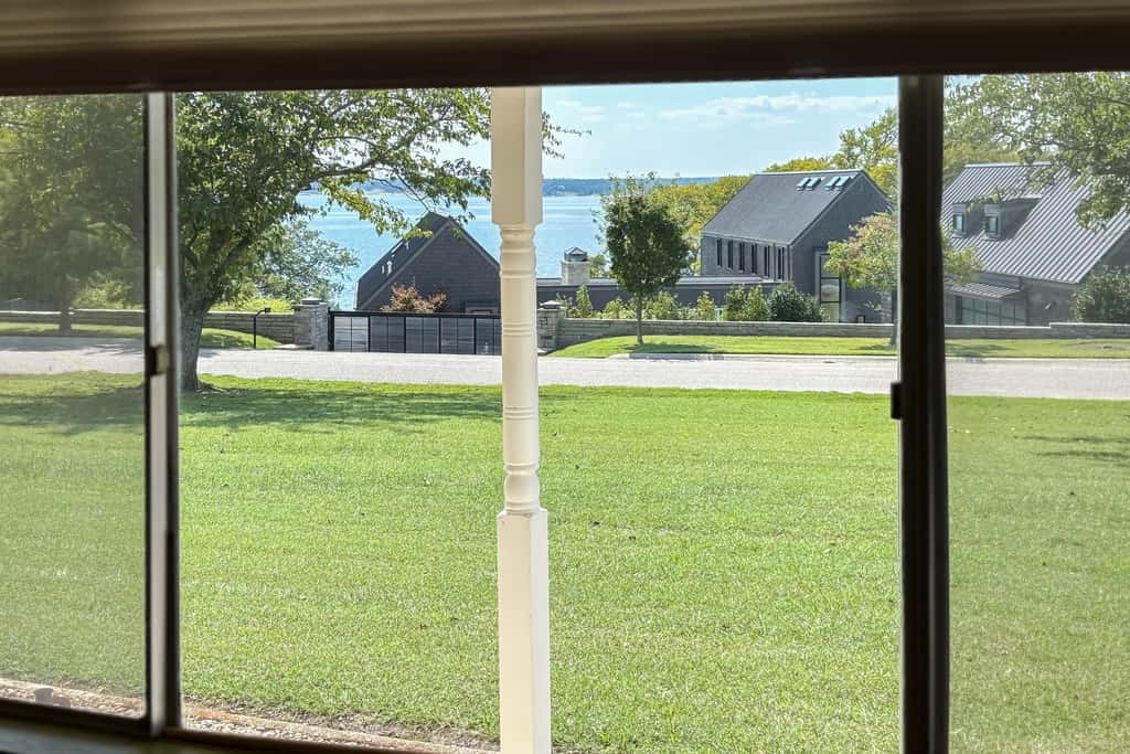 Walk to Marina: Family Home w/ Yard in Kingston