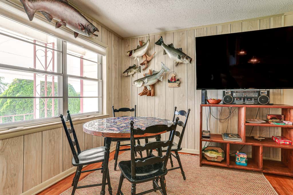 Walk to Marina: Family Home w/ Yard in Kingston