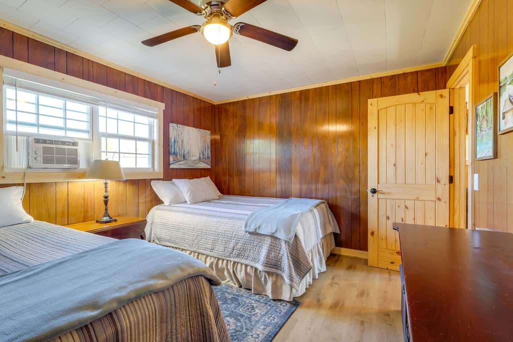 Pet-Friendly Cabin with Designated Boat Slip!