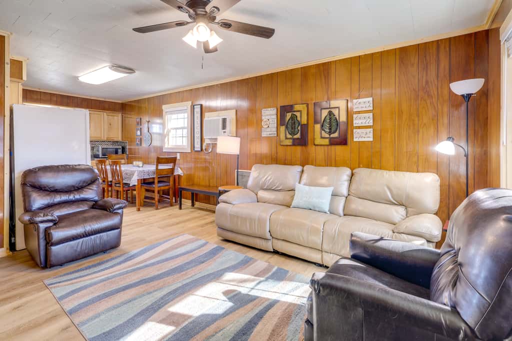 Pet-Friendly Cabin with Designated Boat Slip!