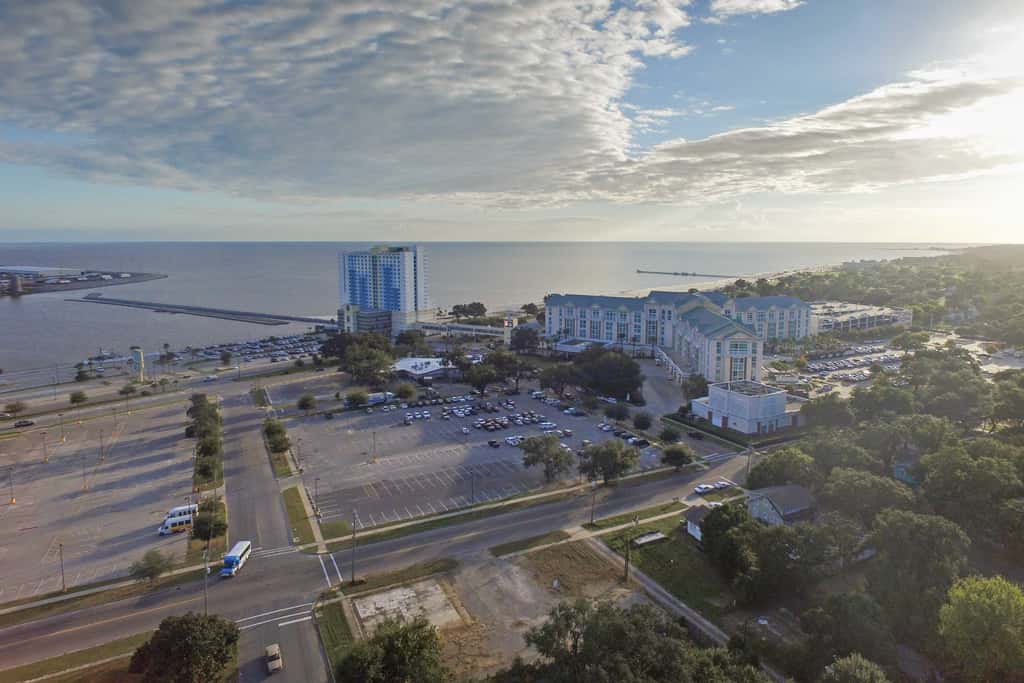Charming Gulfport Getaway Only 3 Blocks to Beach!