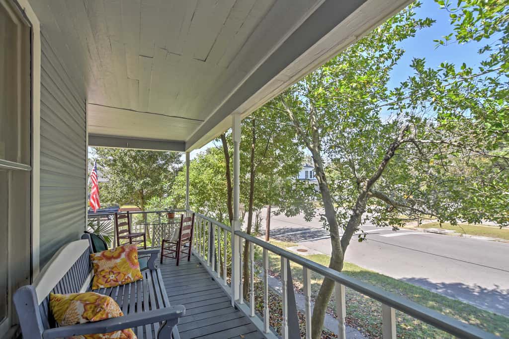 Charming Gulfport Getaway Only 3 Blocks to Beach!