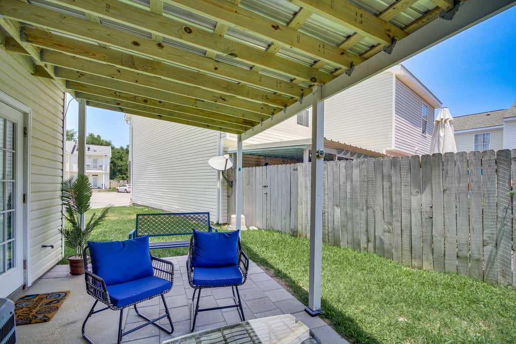 Walk to Beach: Gulfport Retreat w/ Patio