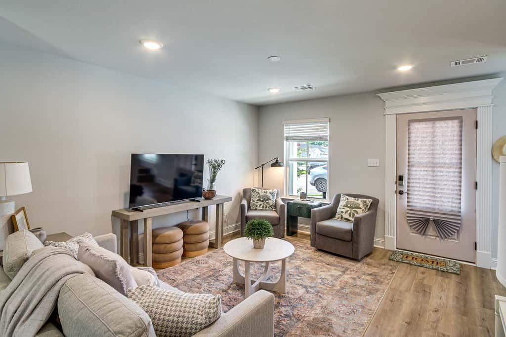 < 1 Mi to Beach! Family-Friendly Gulfport Retreat