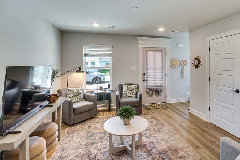 < 1 Mi to Beach! Family-Friendly Gulfport Retreat