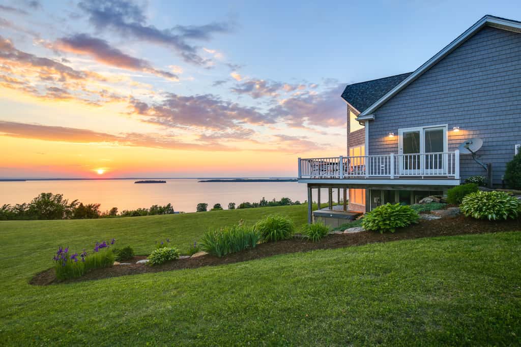Lake View Champlain Home w/ Hot Tub & Sauna!
