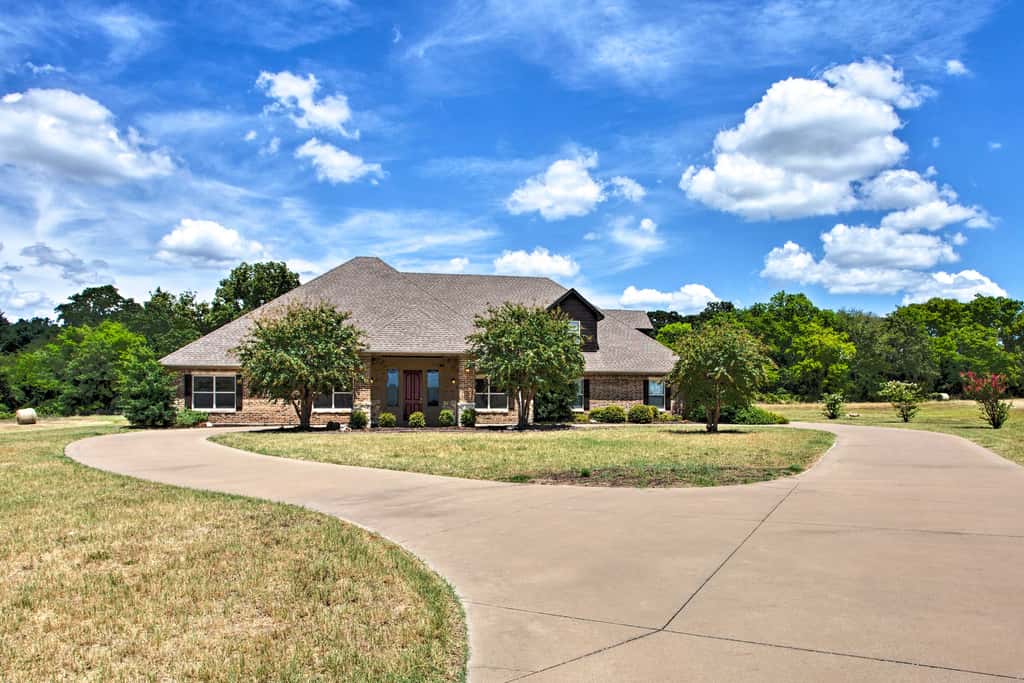 Spacious Stallion Lake Ranch Home w/ Patio