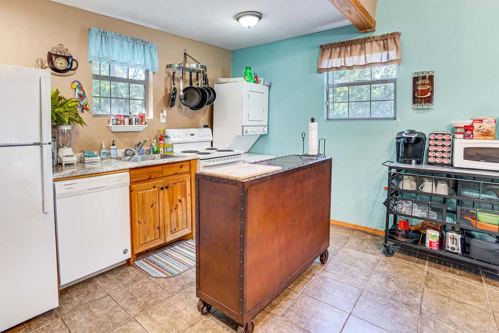 1 Mi to Park & Boat Ramp! Lake Texoma Retreat