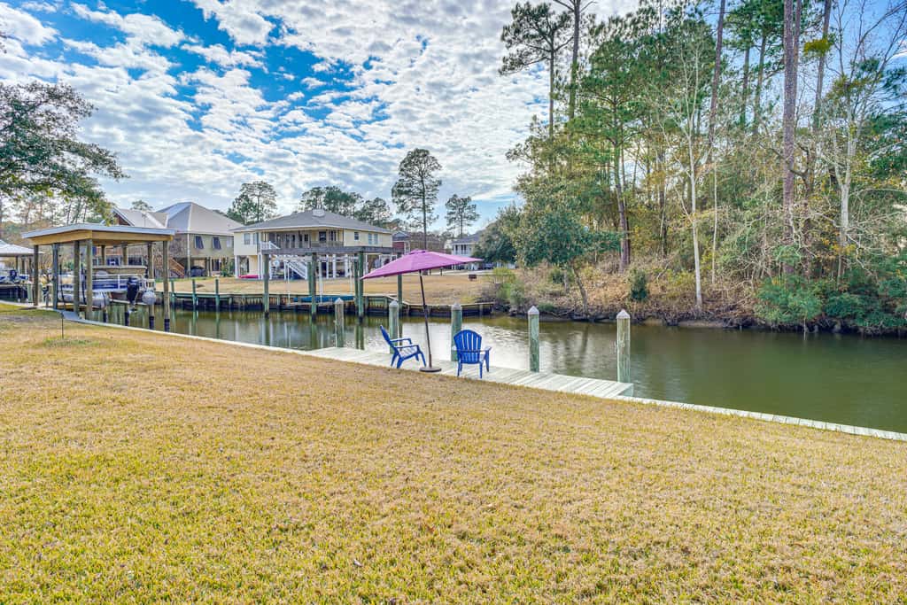Fish & Boat On-Site! Coastal Pass Christian Escape