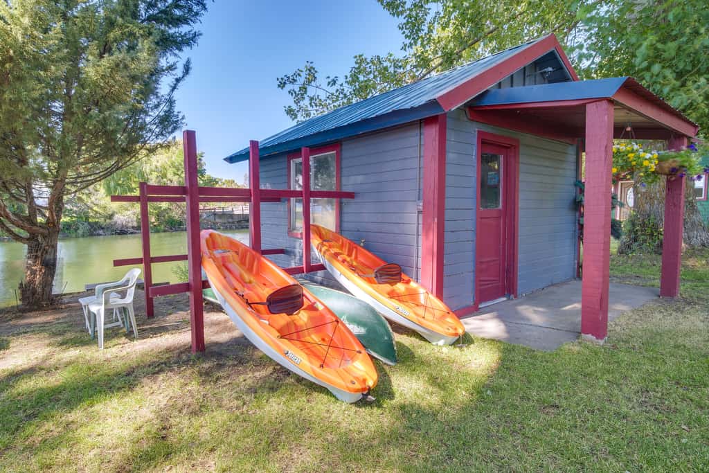 'Crater Lake' Williamson River Resort Cabin 2