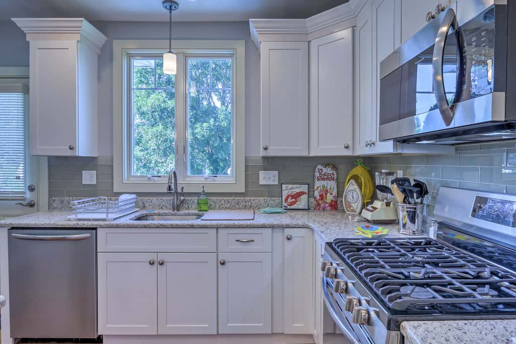 New London Hideaway Near Beaches & Local Spots!
