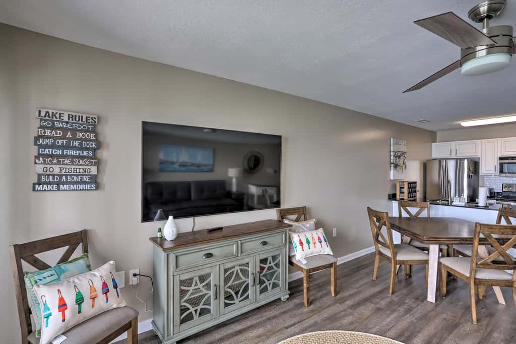 Middle Bass Condo w/ Balcony, Lake Erie Views