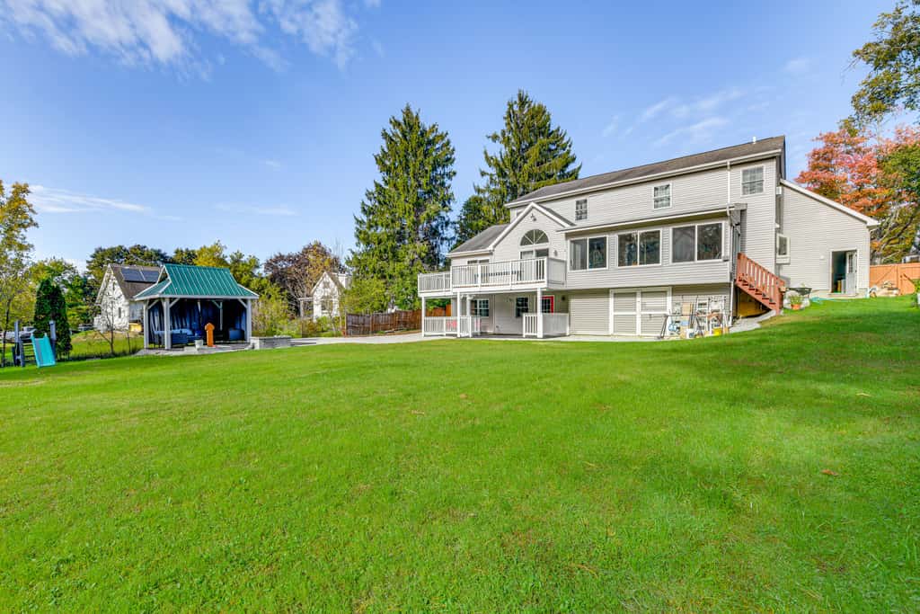 Lake Champlain Fun: Apt w/ Fire Pit & Large Yard!