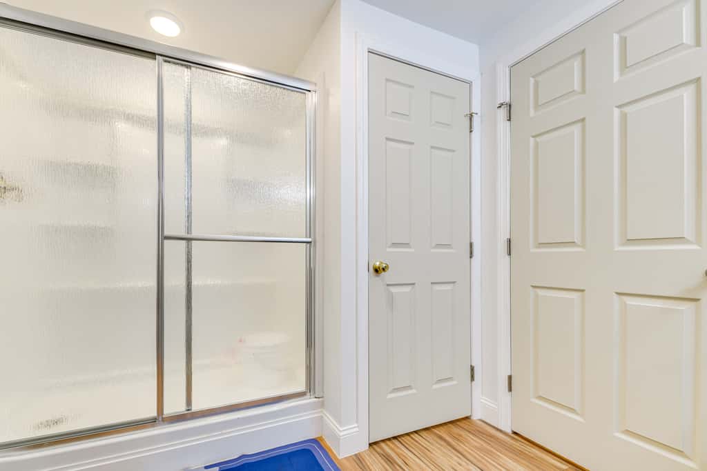Lake Champlain Fun: Apt w/ Fire Pit & Large Yard!