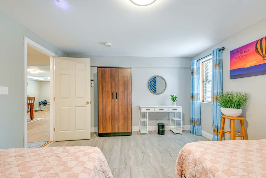 Lake Champlain Fun: Apt w/ Fire Pit & Large Yard!