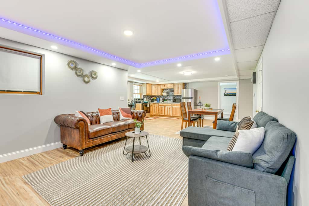 Lake Champlain Fun: Apt w/ Fire Pit & Large Yard!