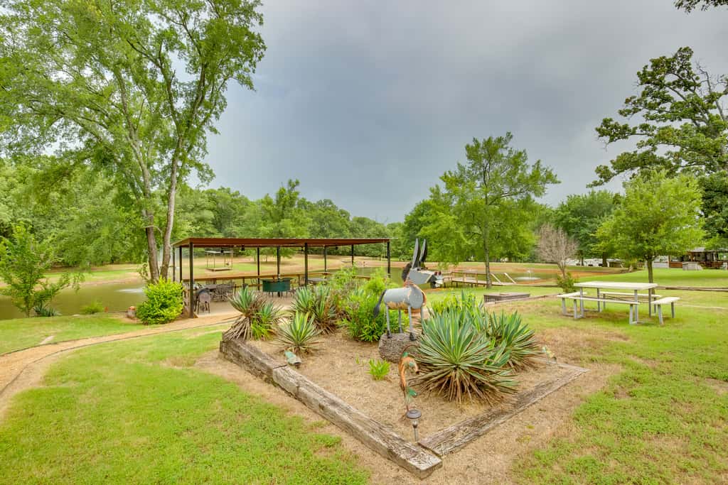 Emory Studio Cabin w/ Lake Fork Boat Access!