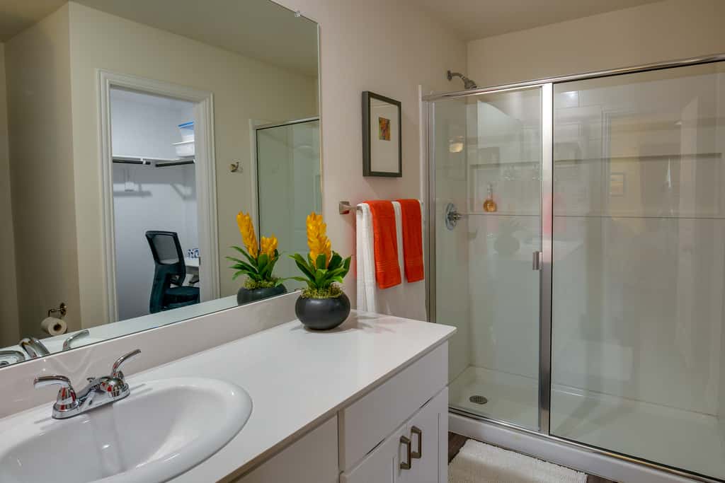 Game Room + Walk to Beach: Gun Barrel City Gem!
