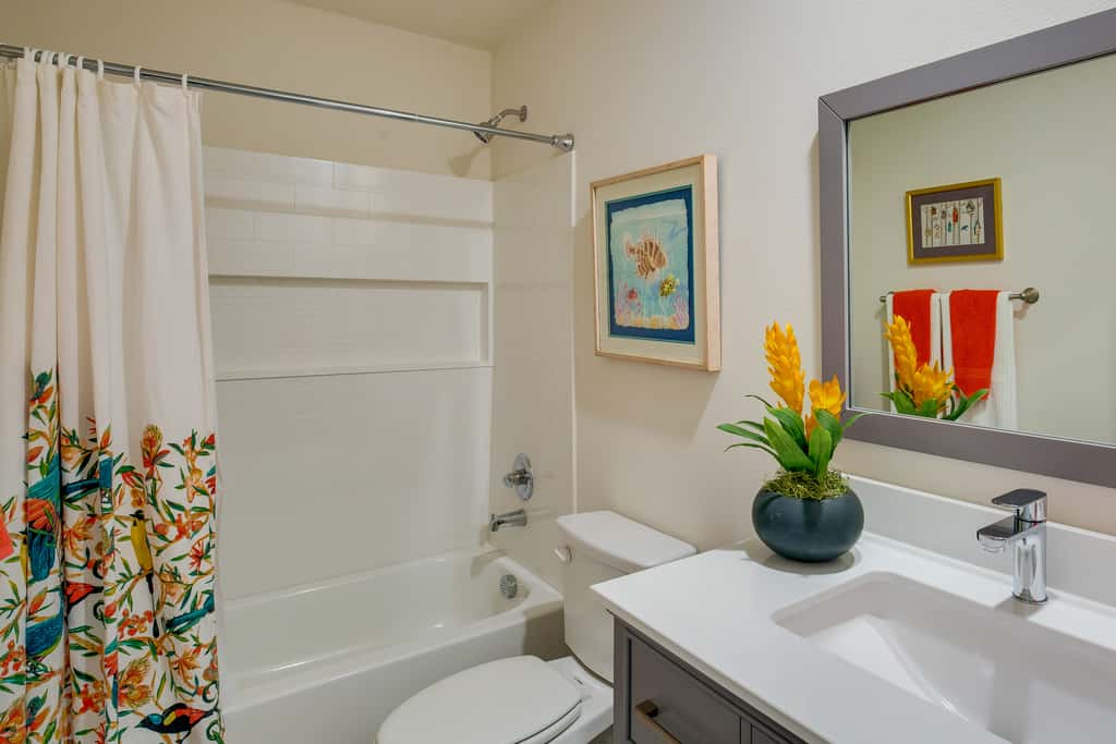 Game Room + Walk to Beach: Gun Barrel City Gem!