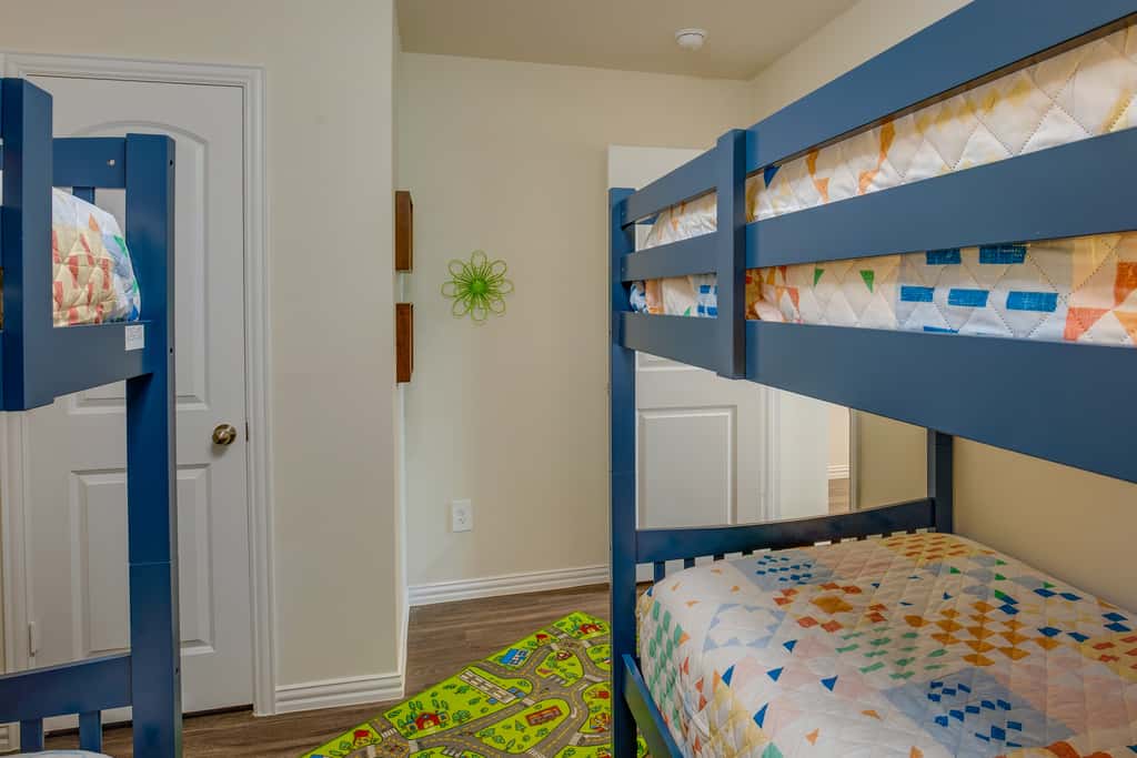 Game Room + Walk to Beach: Gun Barrel City Gem!