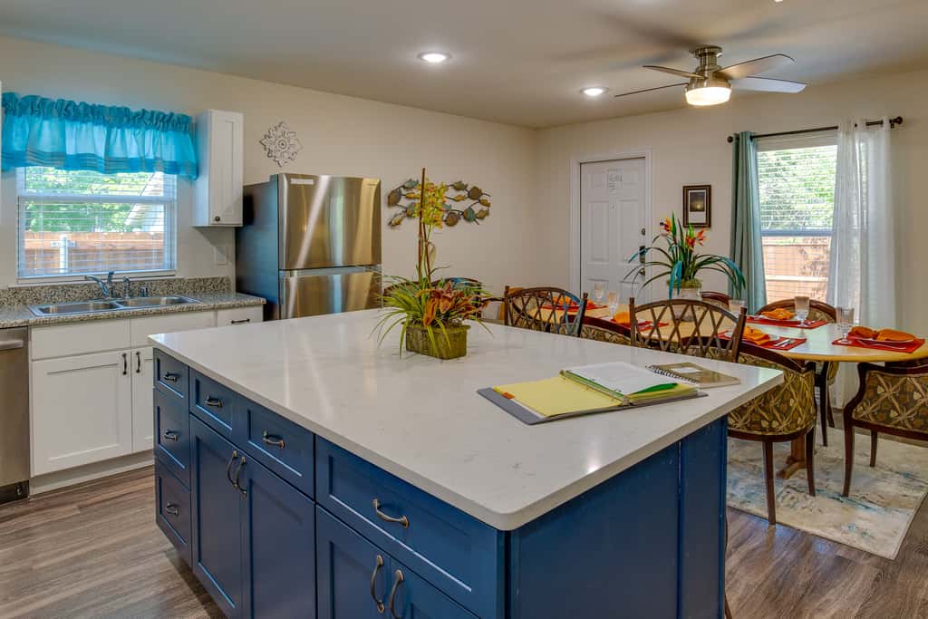 Game Room + Walk to Beach: Gun Barrel City Gem!