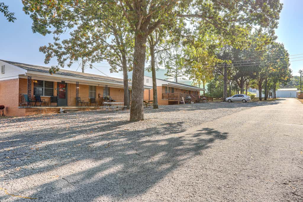 Shared Dock & Yard: Greers Ferry Lake Home!