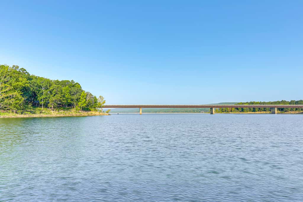 Shared Dock & Yard: Greers Ferry Lake Home!