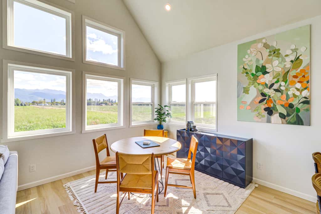 Kalispell Mountain Getaway w/ Hot Tub & Fire Pit!