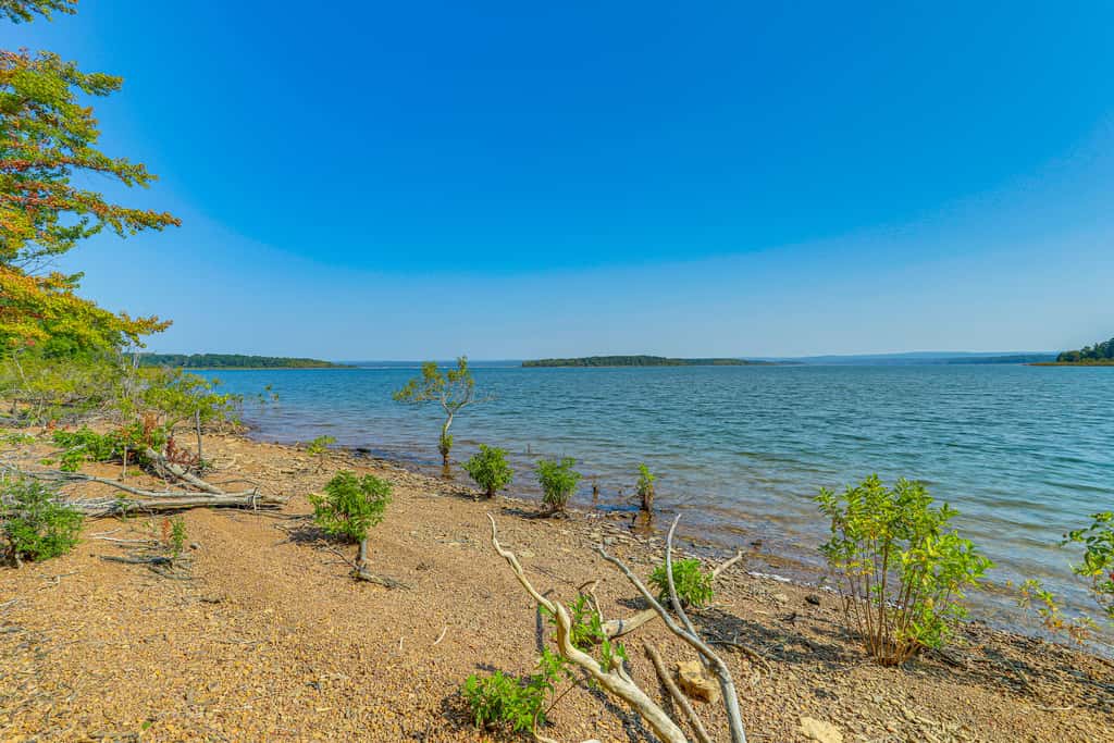 Spacious Heber Springs Home - Easy Marina Access!