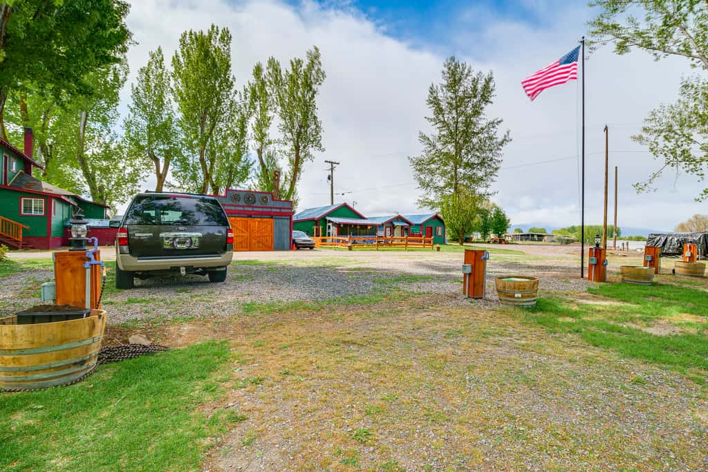 'Crater Lake' Williamson River Resort Cabin 6