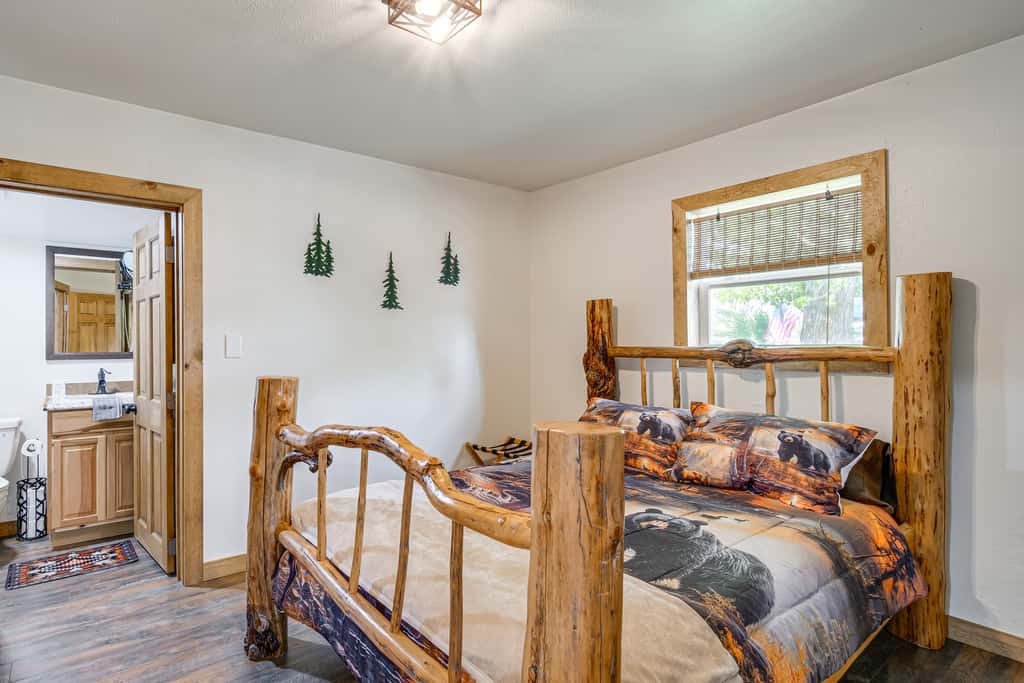 'Crater Lake' Williamson River Resort Cabin 6