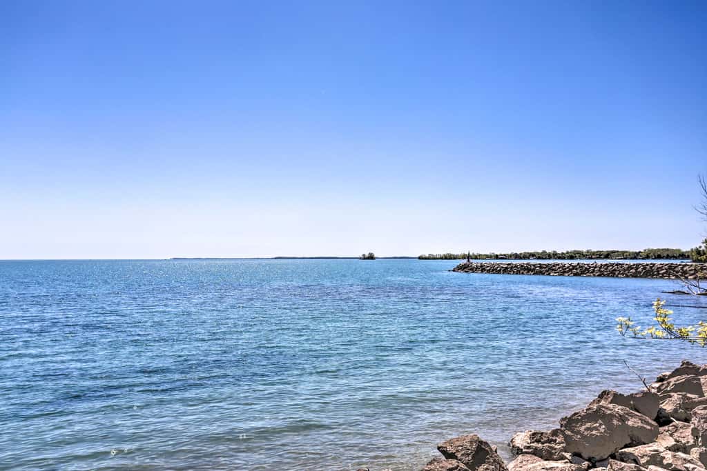 Waterfront Middle Bass Condo w/ Pool Access!