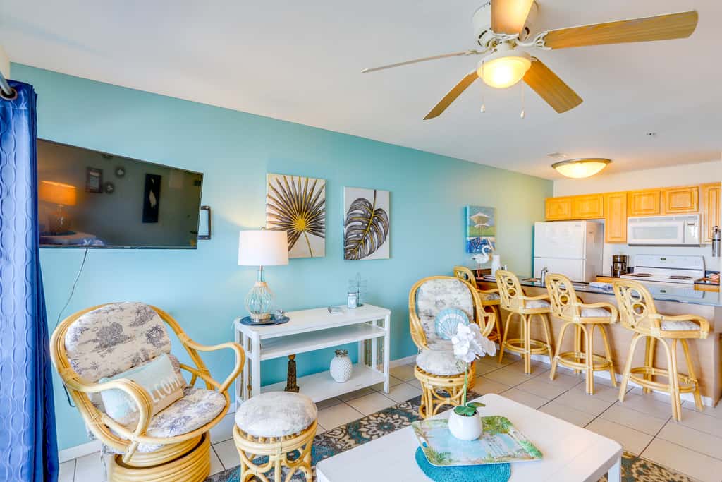 Waterfront Middle Bass Condo w/ Pool Access!