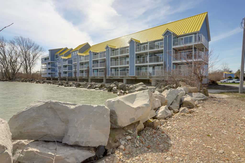 Waterfront Middle Bass Condo w/ Lake Erie Views!