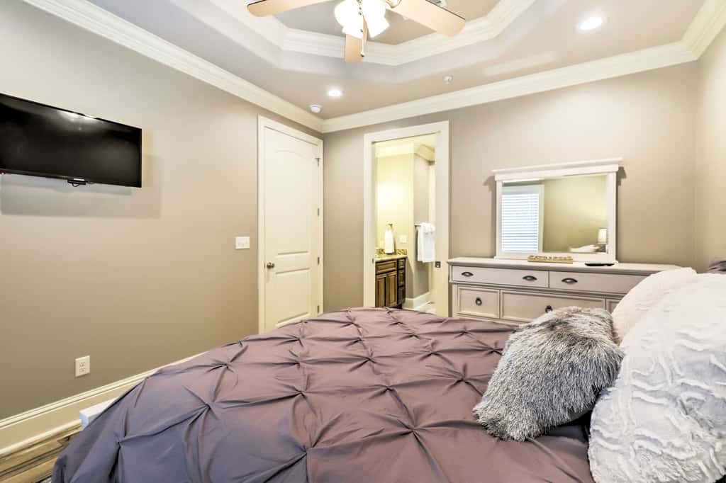 Diamondhead Condo - Marina, Pool Access & Golfing!