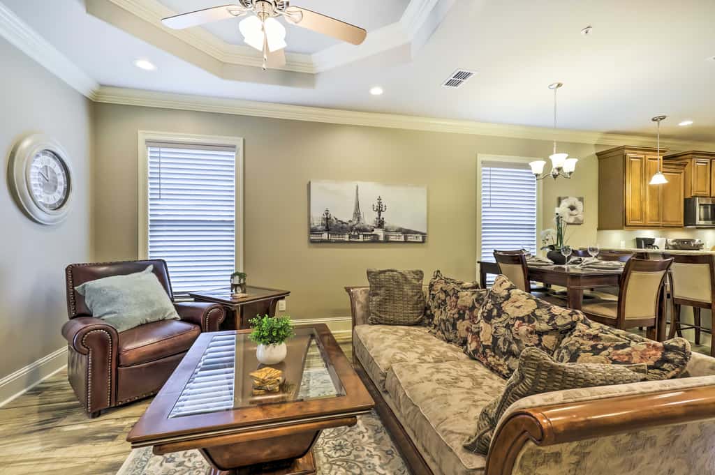 Diamondhead Condo - Marina, Pool Access & Golfing!