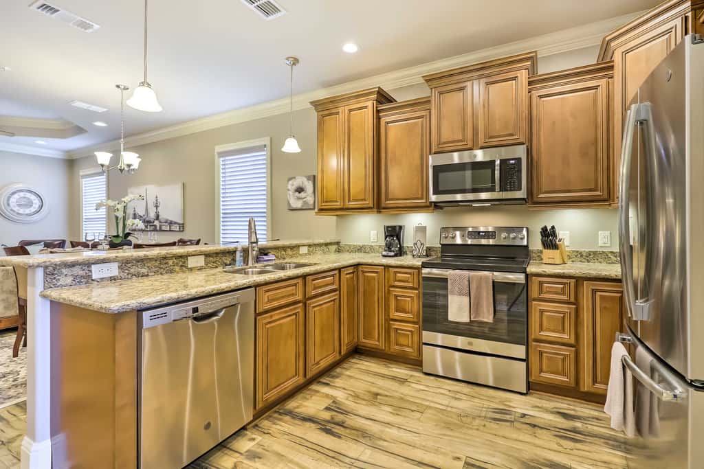 Diamondhead Condo - Marina, Pool Access & Golfing!