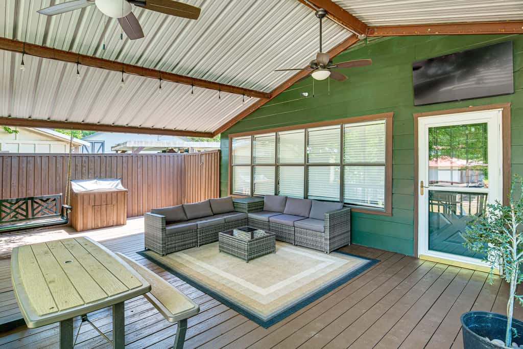 Spacious Deck: Waterfront Home in Gun Barrel City!