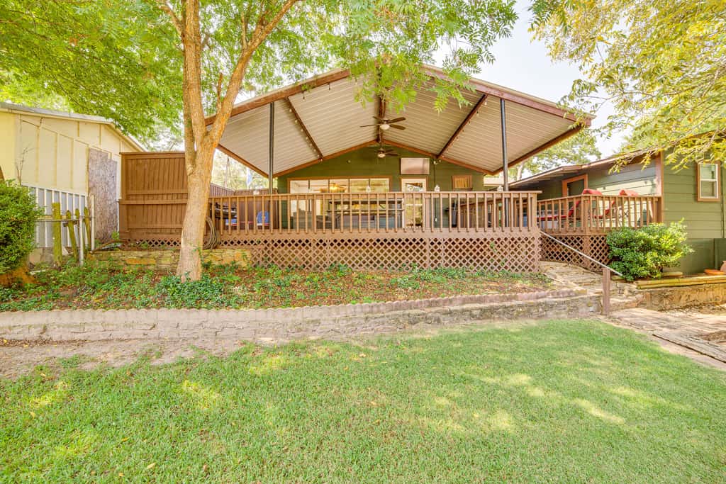 Spacious Deck: Waterfront Home in Gun Barrel City!