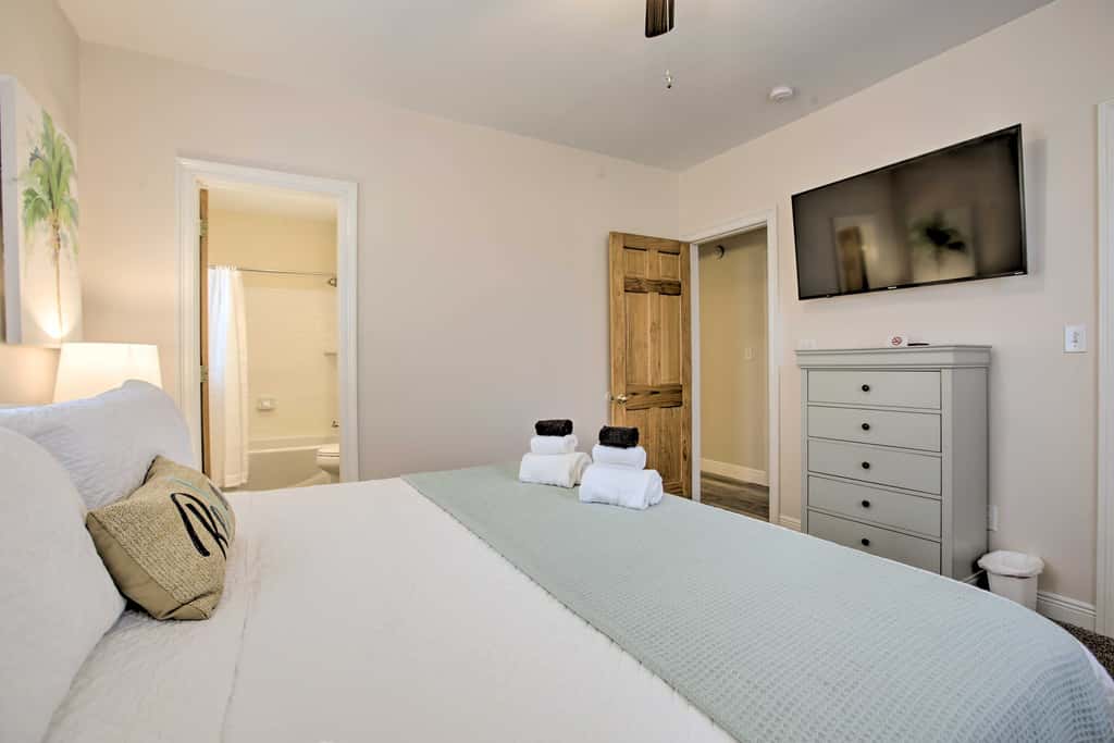 Waveland Home Near Beach: Pets Allowed!