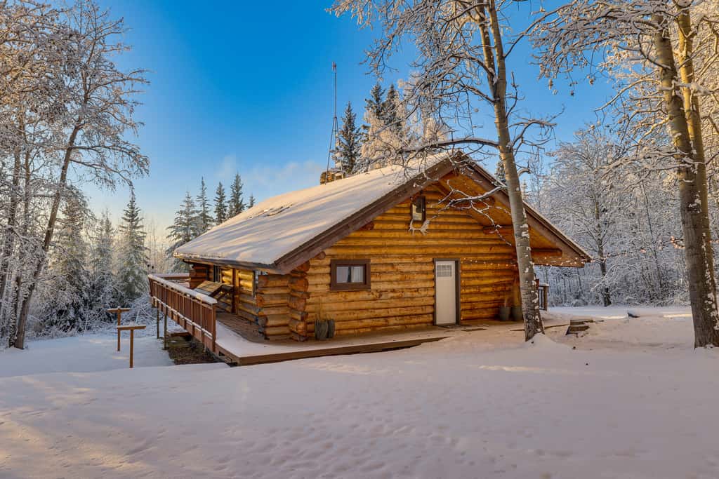 Explore Fairbanks! Authentic Log Cabin w/ Views