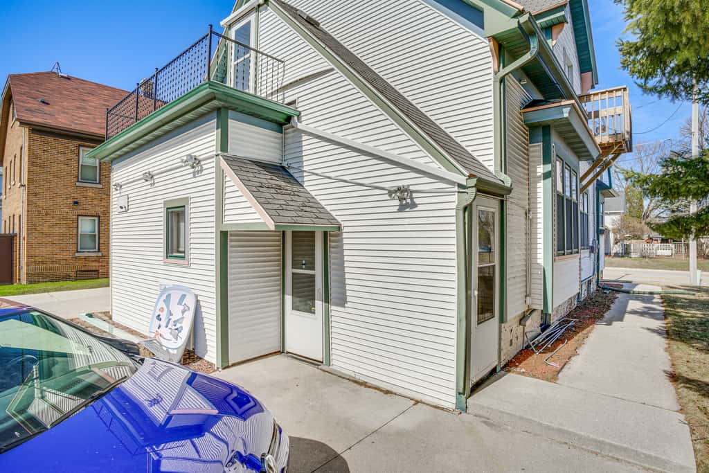 2 Mi to Dtwn: Studio Suite in Sheboygan