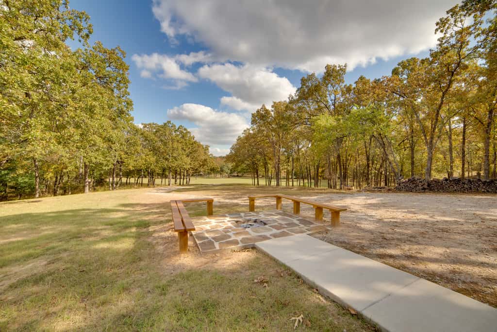 Lake Fork Studio w/ Boat Ramp | A Loft