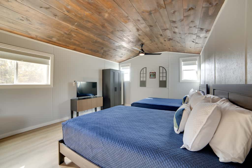 Lake Fork Studio w/ Boat Ramp | A Loft