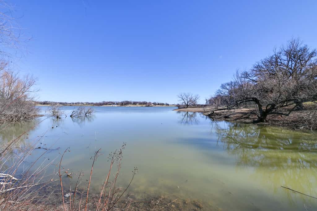 'Little Elm Diamond' - Steps to Lewisville Lake!