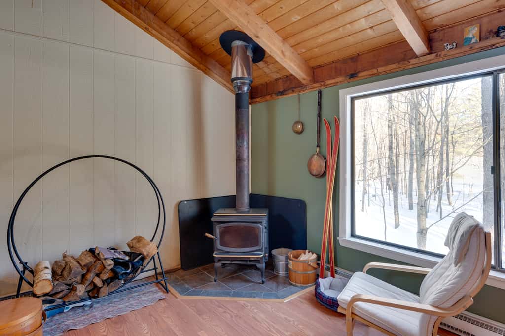 Unique Thornton Townhome: Swim, Ski, & Hike!