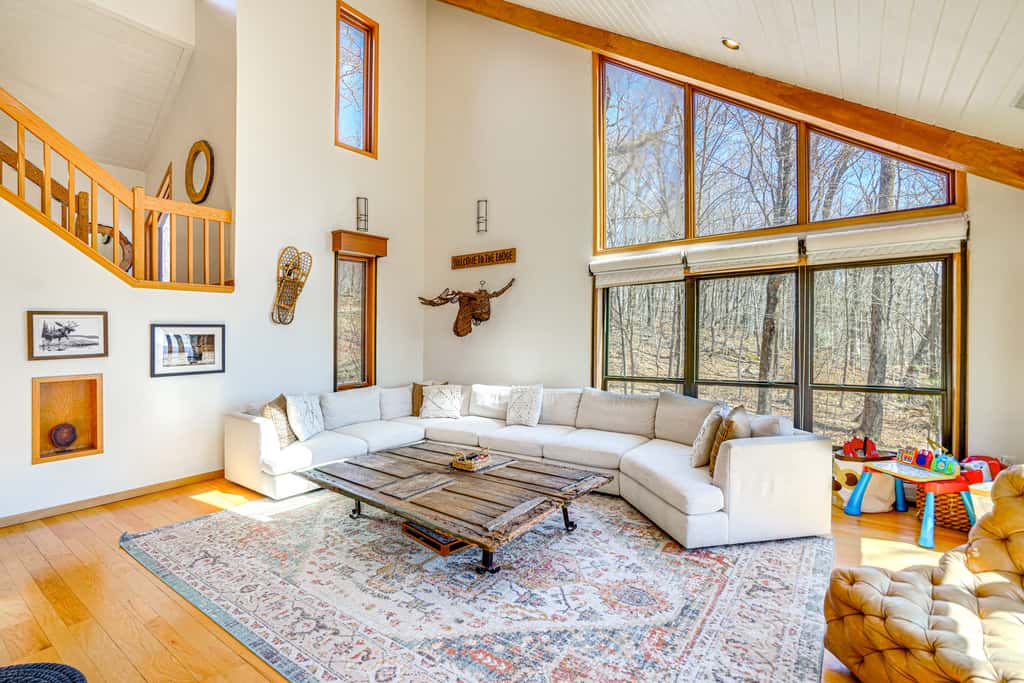 Deck & Game Room: Family Wilmington Retreat