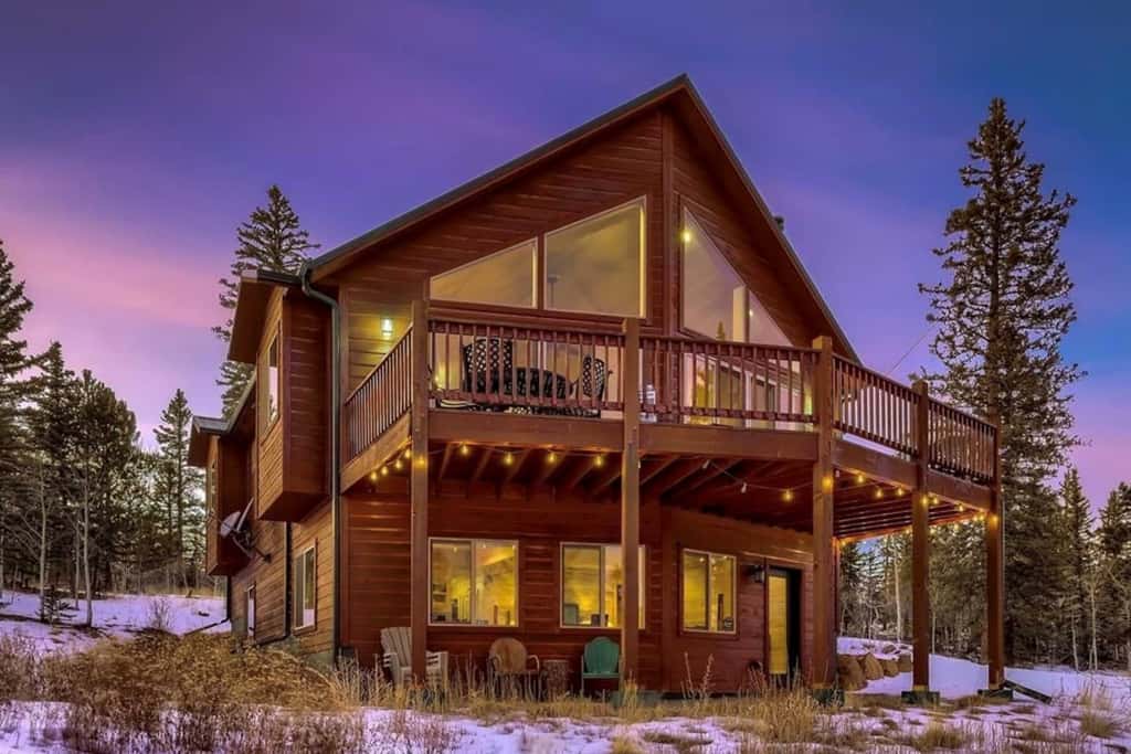 Jefferson Cabin w/ Fire Pit: Near Hiking Trails!