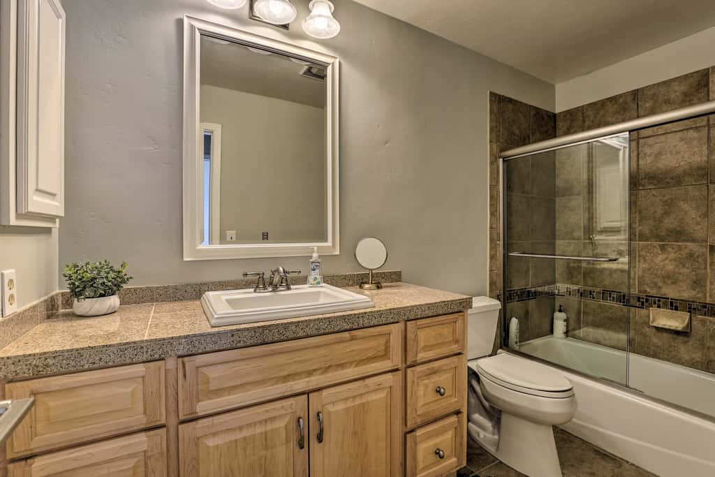 Avon Duplex w/ Hot Tub: Near Vail Hiking & Golf!