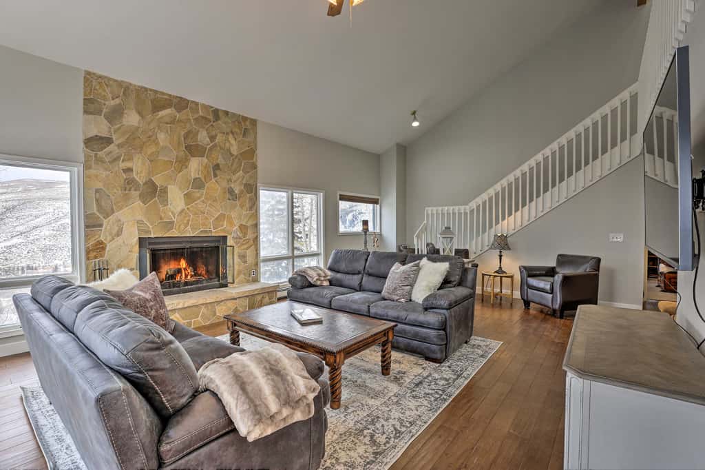 Avon Duplex w/ Hot Tub: Near Vail Hiking & Golf!